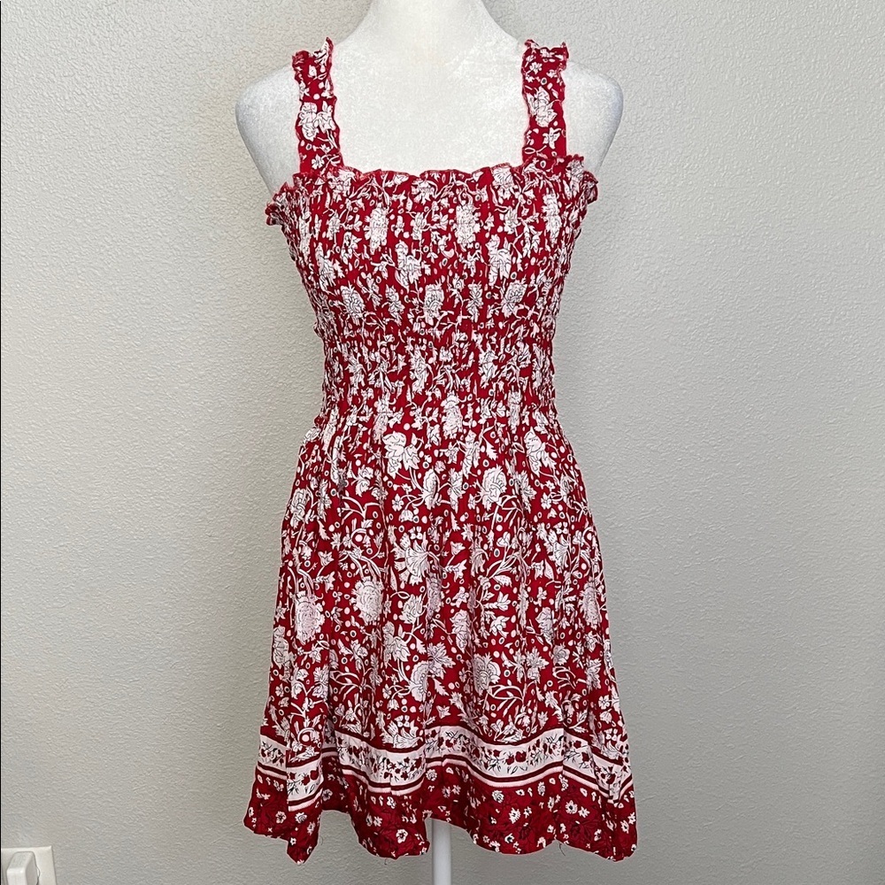 Just Quella Red Floral Smocked Mini Dress Size 4-6 (S) NWT